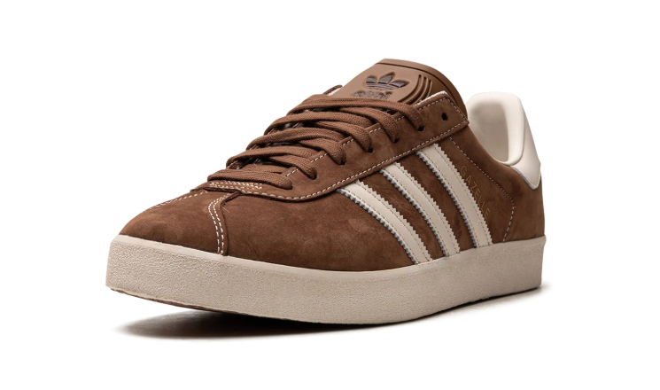 adidas Brown & Cream Contrast-Stitch Low-Top Lace-Up Sneakers