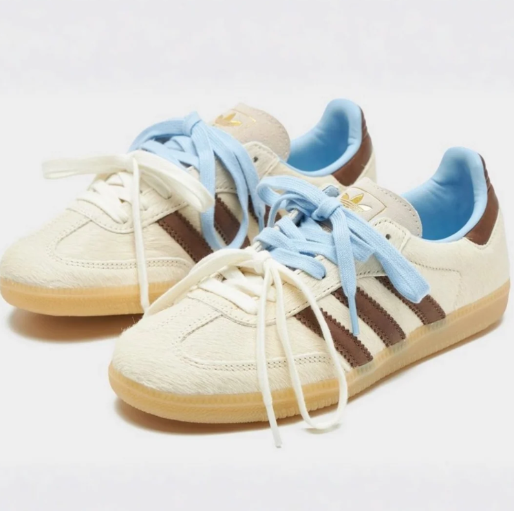 adidas Cream & Brown Dual-Lace T-Toe Low-Top Sneakers